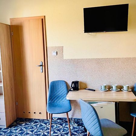 B&B Vis A Vis Zamku Малборк Екстериор снимка